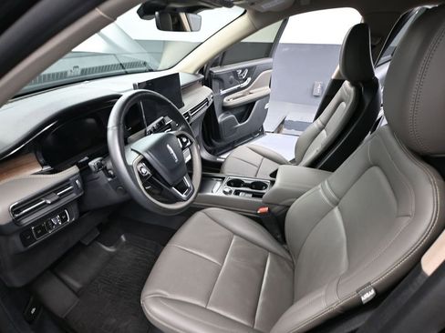 Used 2025 Lincoln Corsair Reserve w/ Jet Appearance Package AWD/4WD image 23