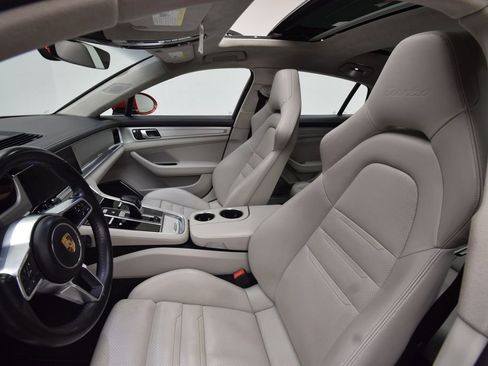 Used 2017 Porsche Panamera Turbo image 20