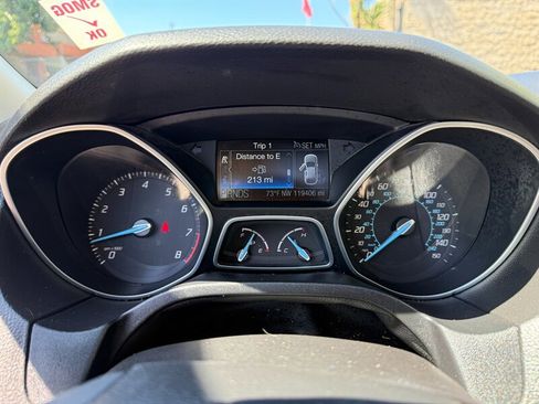 Used 2012 Ford Focus SEL image 18