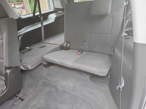 Used 2020 GMC Yukon XL SLE w/ SLE Value Package RWD image 36