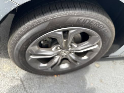 Used 2024 Honda Accord EX-L image 12