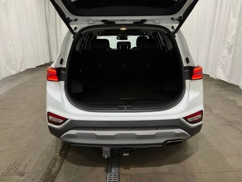 Used 2019 Hyundai Santa Fe AWD image 12