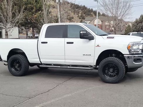 Used 2024 RAM 2500 Big Horn image 2