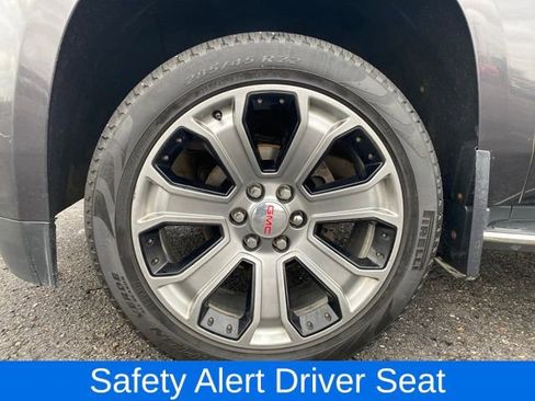 Used 2016 GMC Yukon XL Denali image 24