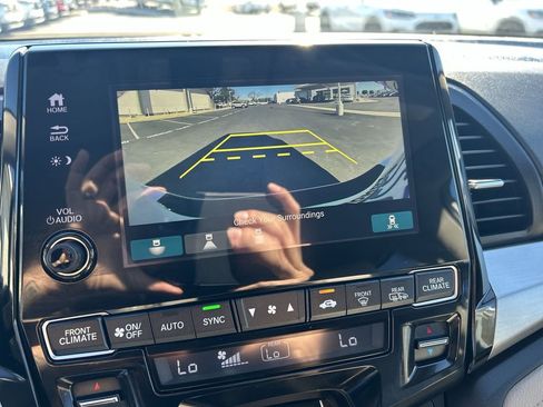 Used 2021 Honda Odyssey EX-L image 17