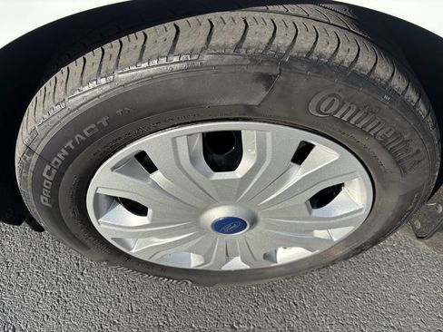 Used 2022 Ford Transit Connect XL FWD image 13