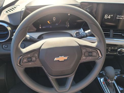 New 2026 Chevrolet Trax LT image 20