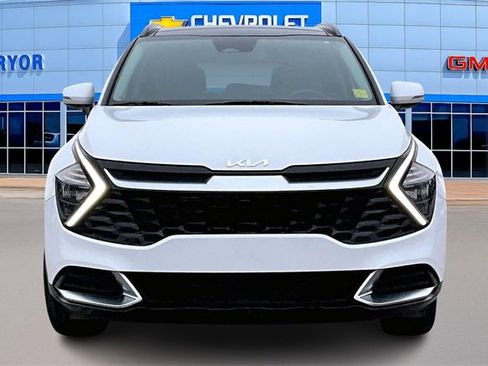 Used 2023 Kia Sportage SX image 2