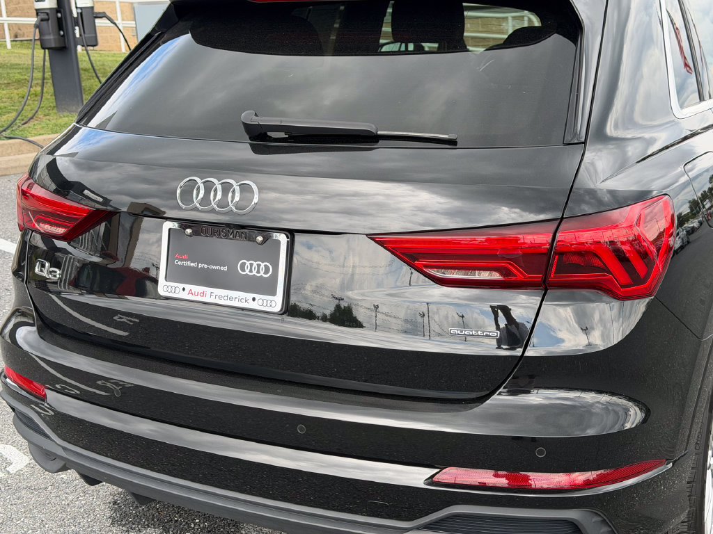 Certified 2024 Audi Q3 2.0T Premium AWD/4WD image 11