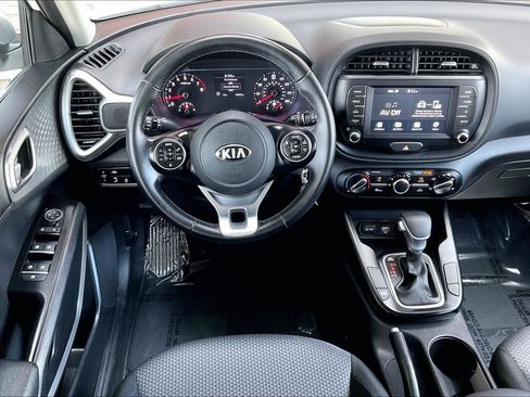 Used 2021 Kia Soul X-Line image 8