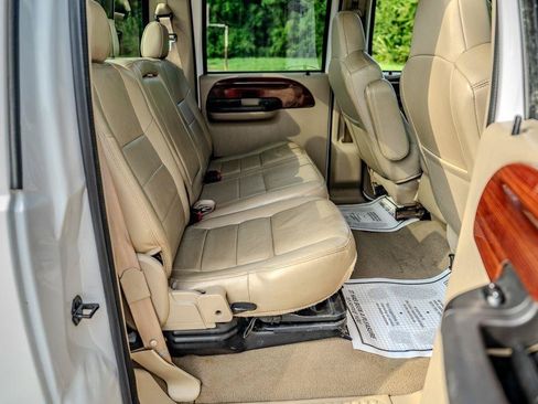 Used 2007 Ford F350 Lariat AWD/4WD image 27