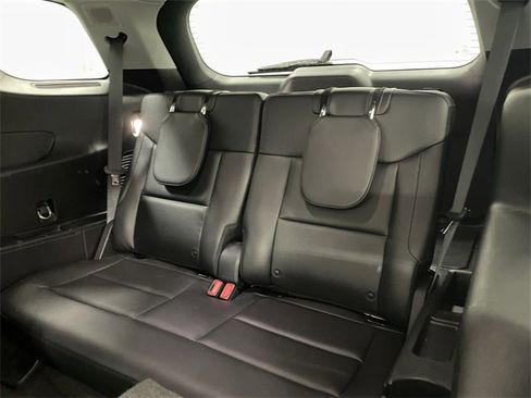 Used 2021 Ford Explorer Limited w/ Hybrid Equipment Group 310A image 17