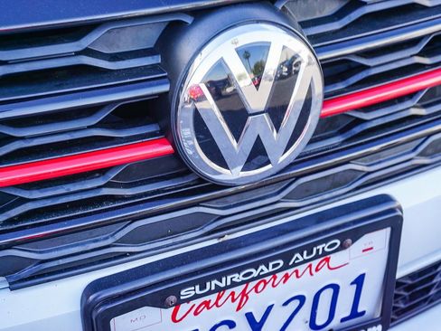 Used 2020 Volkswagen Jetta GLI Autobahn image 12