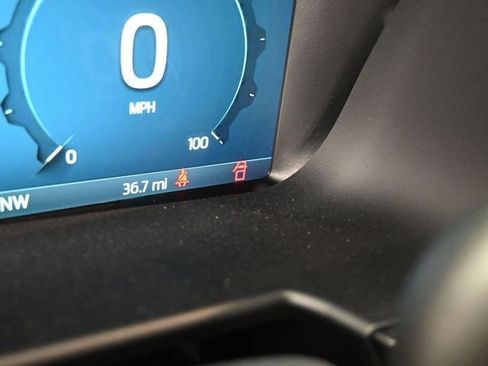 New 2025 Ford F250 XLT w/ Black Appearance Package image 19