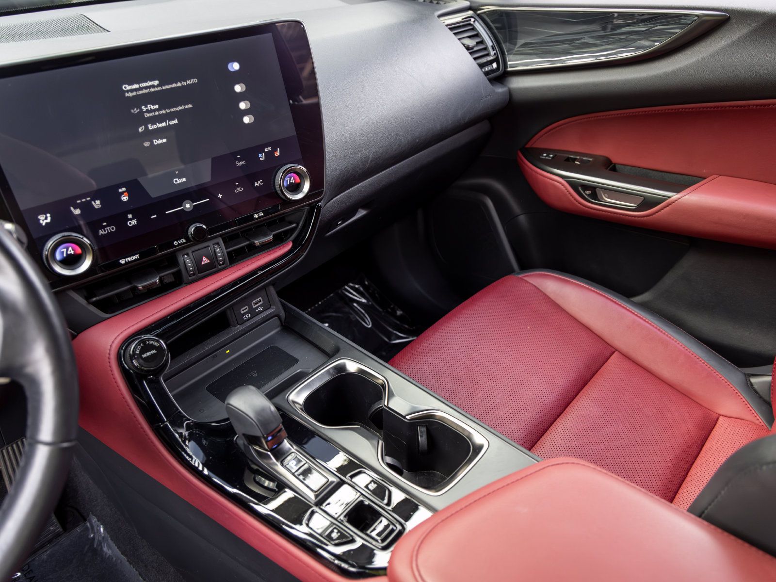 Used 2022 Lexus NX 350h AWD image 39