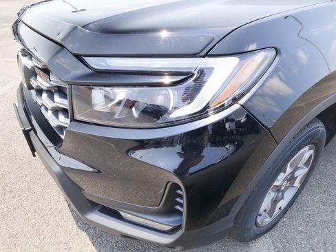 Used 2022 Honda Passport TrailSport image 11