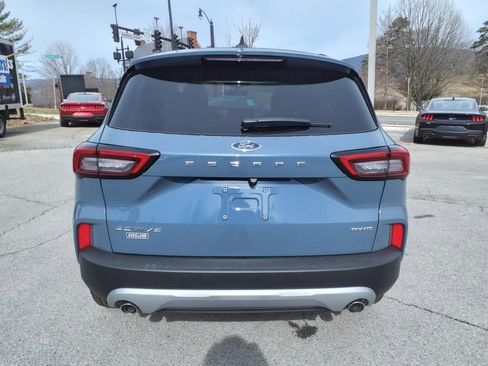Used 2025 Ford Escape Active w/ Cold Weather Package image 6
