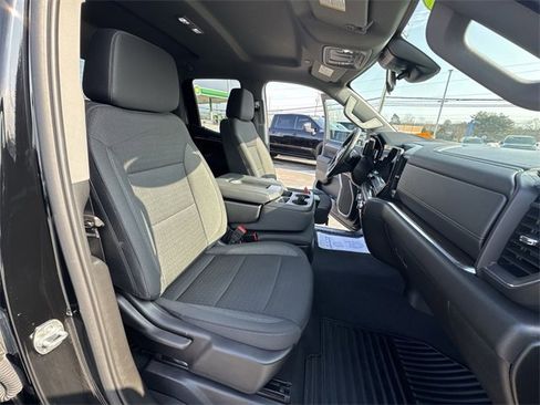 Used 2025 GMC Sierra 1500 Elevation image 26