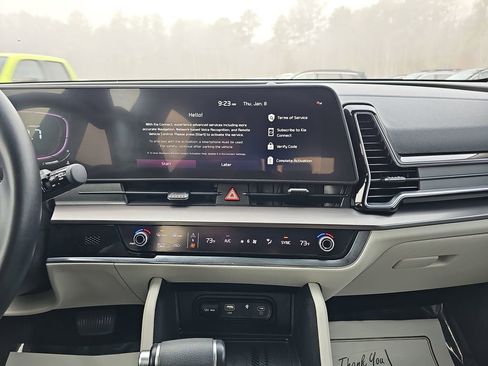 Used 2023 Kia Sportage EX image 23