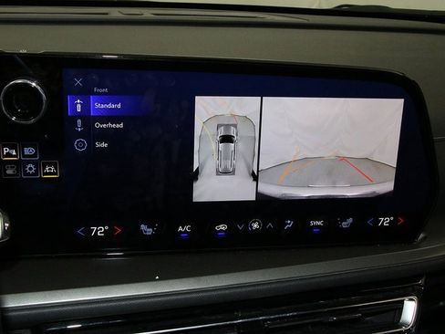 Certified 2024 Chevrolet Traverse LT image 20