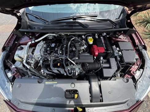 Used 2025 Nissan Sentra SV FWD image 25