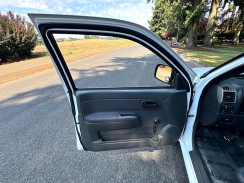 Used 2006 Chevrolet Colorado LT image 24