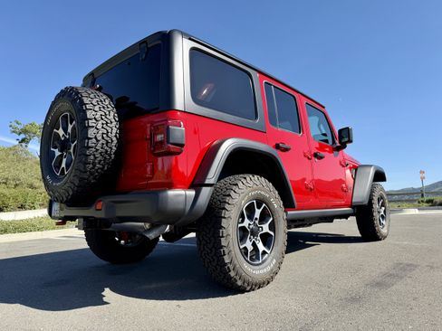 Used 2021 Jeep Wrangler Unlimited Rubicon image 10