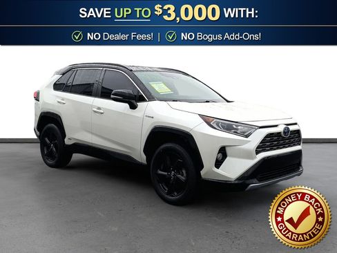 Used 2021 Toyota RAV4 XSE w/ XSE Grade Weather Package image 10