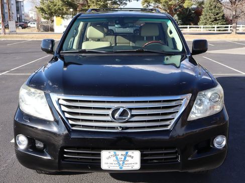Used 2011 Lexus LX 570 4WD w/ Luxury Pkg image 12