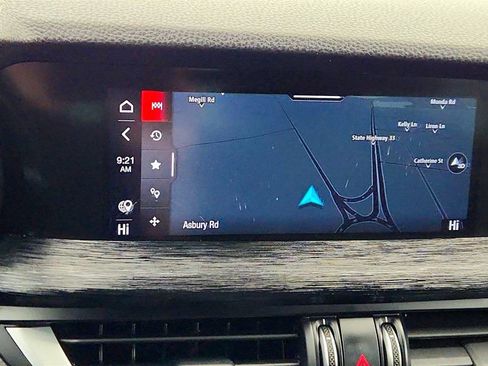 Used 2022 Alfa Romeo Stelvio Sprint image 19