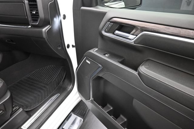 Used 2023 Chevrolet Silverado 1500 LTZ w/ LTZ Convenience Package II AWD/4WD image 26