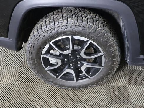 Used 2024 Jeep Compass Trailhawk image 15