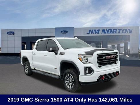 Used 2019 GMC Sierra 1500 AT4 w/ AT4 Premium Package image 1