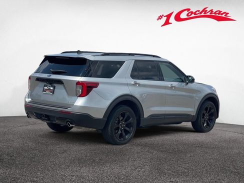 Certified 2024 Ford Explorer ST-Line w/ Class IV Trailer Tow Package AWD/4WD image 33