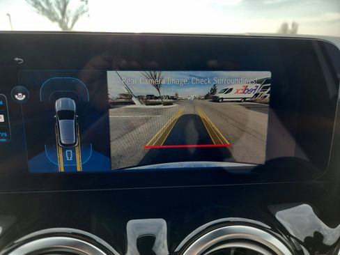 Used 2025 Mercedes-Benz GLA 250 4MATIC image 24