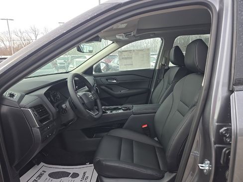 New 2026 Nissan Rogue SV image 3