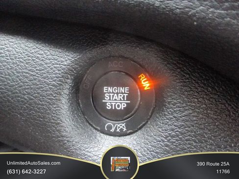 Used 2019 Jeep Cherokee Limited AWD/4WD image 19