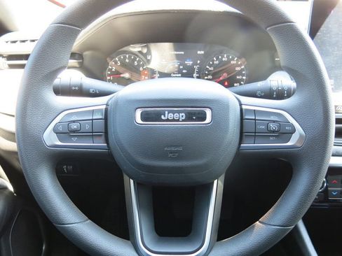 Used 2024 Jeep Compass Sport AWD/4WD image 25