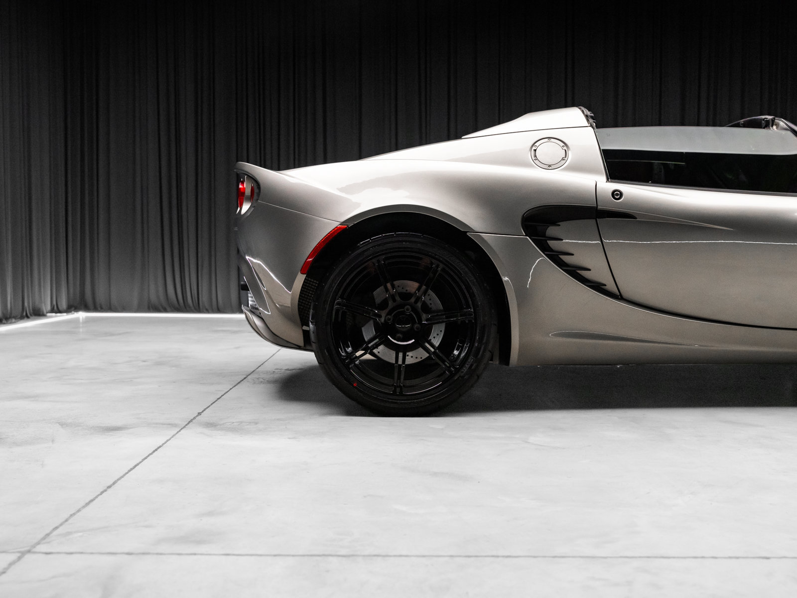 Used 2005 Lotus Elise RWD image 22