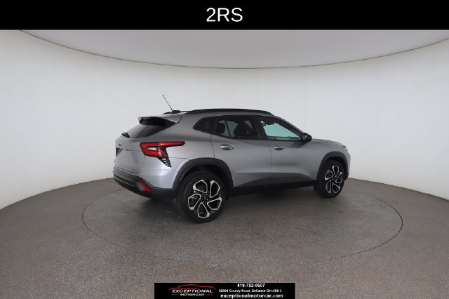 Used 2024 Chevrolet Trax RS w/ Driver Confidence Package FWD image 20