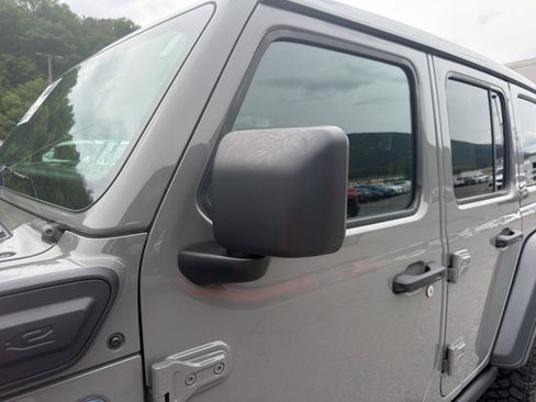 Used 2023 Jeep Wrangler Unlimited w/ Sun & Screen Package AWD/4WD image 9