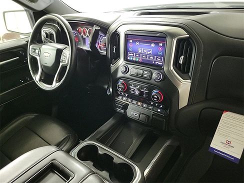 Used 2019 Chevrolet Silverado 1500 LTZ image 23