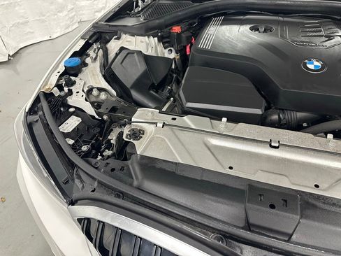 Used 2023 BMW 330i xDrive Sedan w/ Premium Package image 64