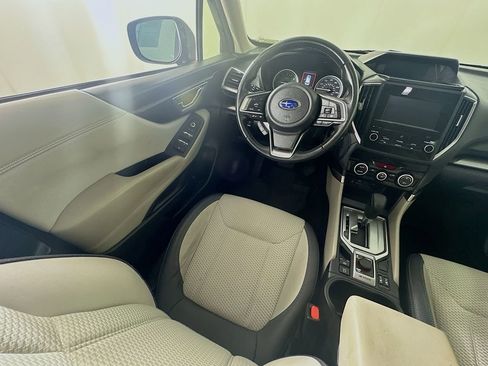 Used 2020 Subaru Forester Premium image 9