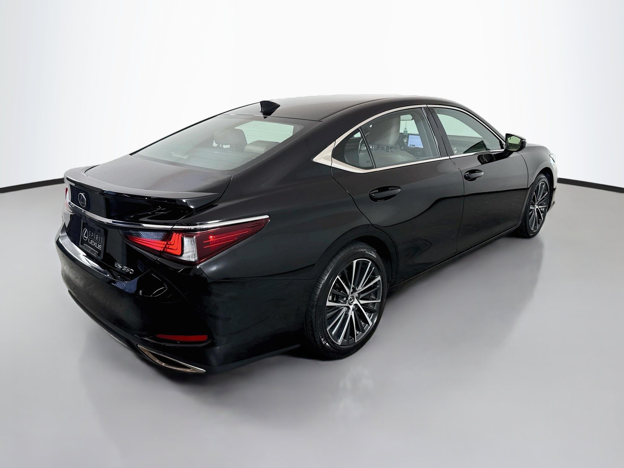 Used 2024 Lexus ES 350 w/ Premium Package FWD image 8