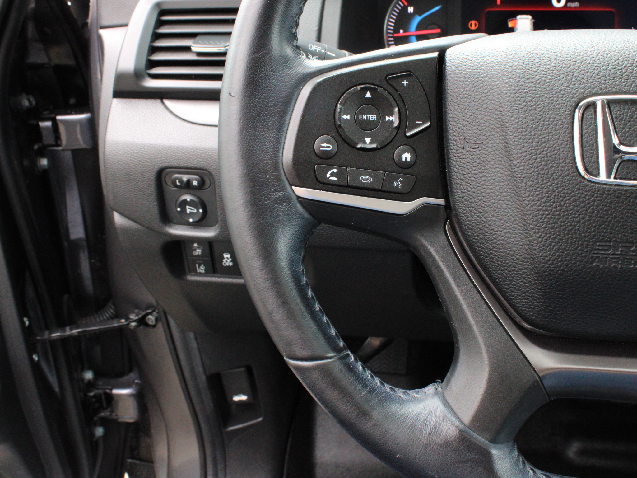 Used 2019 Honda Pilot EX-L image 13