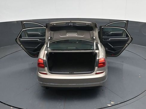 Used 2016 Volkswagen Passat 1.8T SE image 55