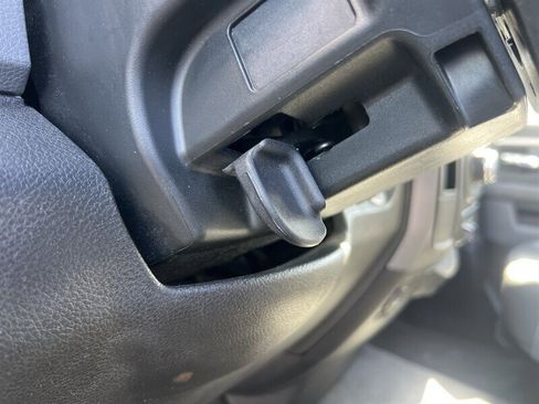 Used 2018 RAM 3500 Tradesman w/ Chrome Appearance Group RWD image 24