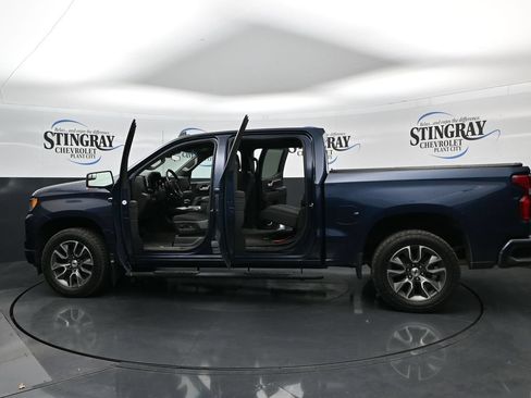 Used 2022 Chevrolet Silverado 1500 RST AWD/4WD image 37