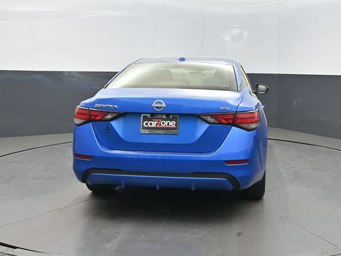 Used 2024 Nissan Sentra SV FWD image 30